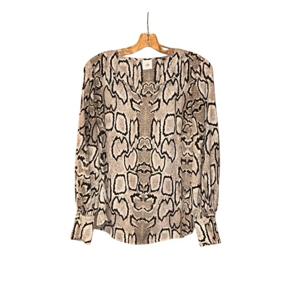 Cabi Womens Snakeskin Print‎ Pullover Blouse Size Small Mob Wife